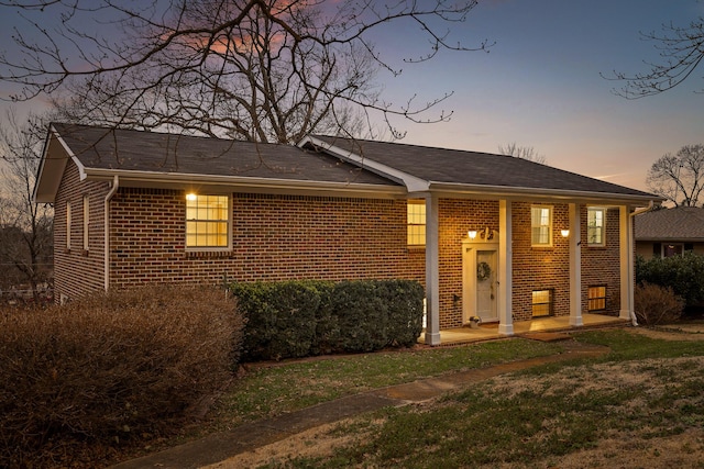 view of split foyer home