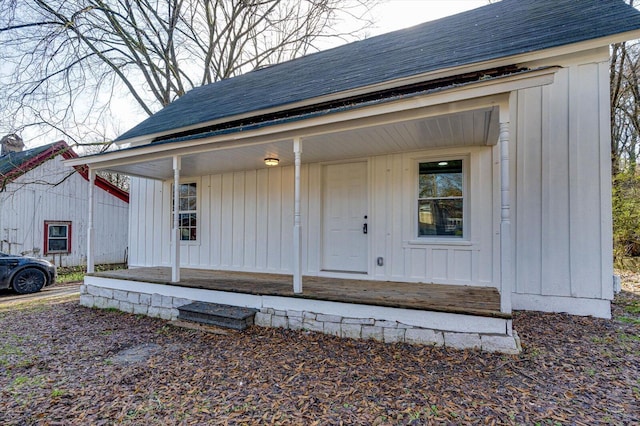 exterior space featuring a porch