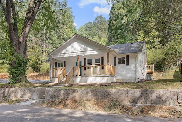 bungalow-style home featuring covered porch