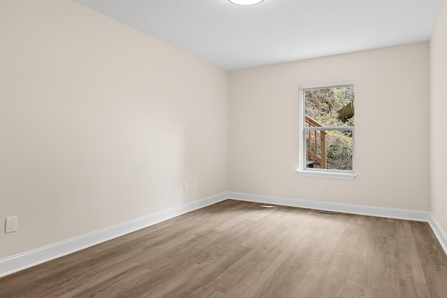 empty room featuring light hardwood / wood-style flooring