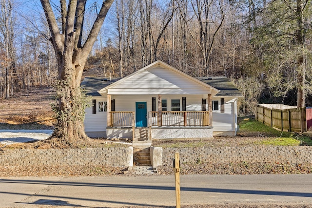 bungalow-style house featuring covered porch