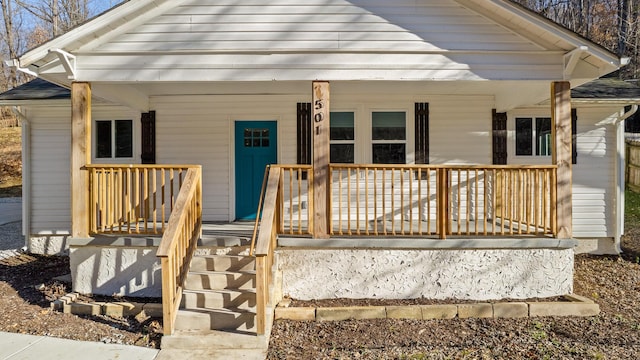 view of front of home featuring a porch