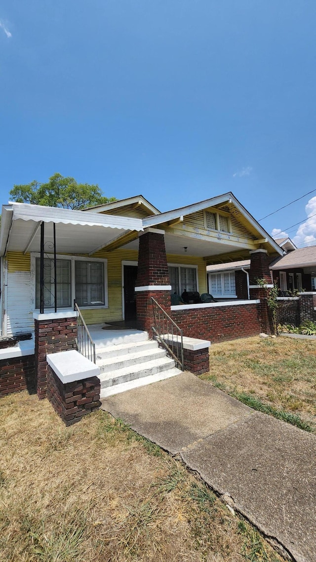 view of front of property with a porch