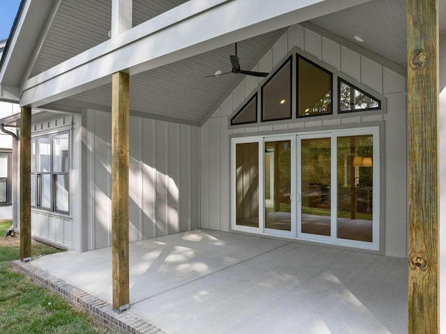 view of patio with ceiling fan