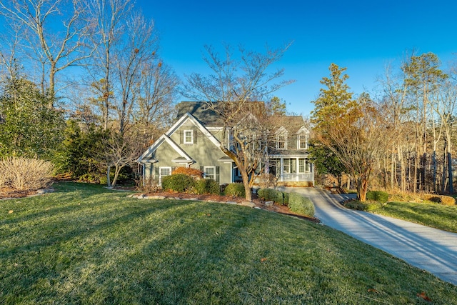 view of front of home with a front yard