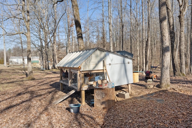 view of outbuilding