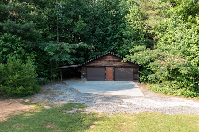446 Jamestown Rd, Menlo, GA 30731 - garage featuring a carport