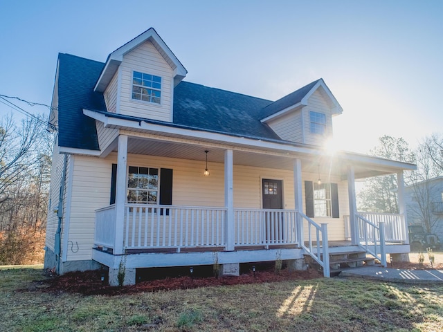 view of front of home featuring a porch