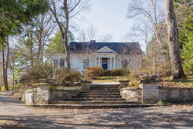 view of front of house