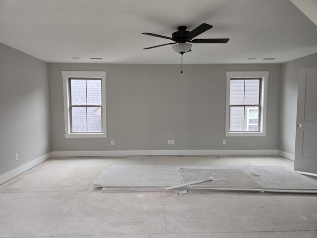 9892 Trestle Cir Unit 50, Ooltewah, TN 37363 - unfurnished room with plenty of natural light, baseboards, and ceiling fan