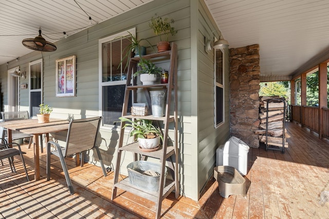 view of patio / terrace featuring ceiling fan