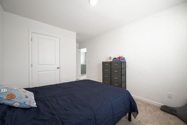 bedroom featuring carpet floors