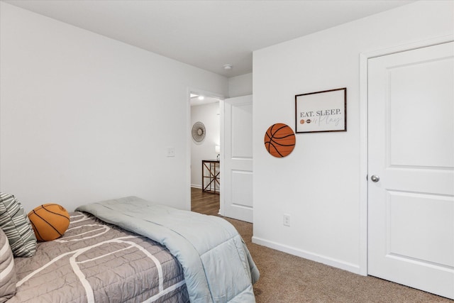 view of carpeted bedroom