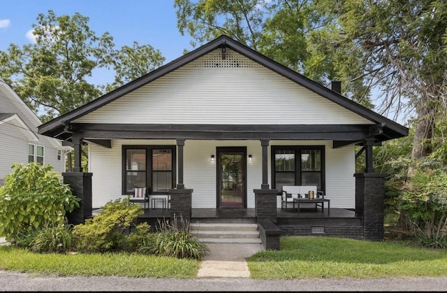 view of front of home with covered porch