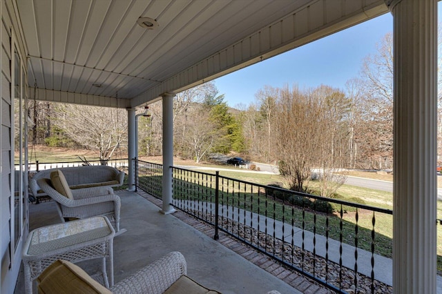 view of patio / terrace with covered porch