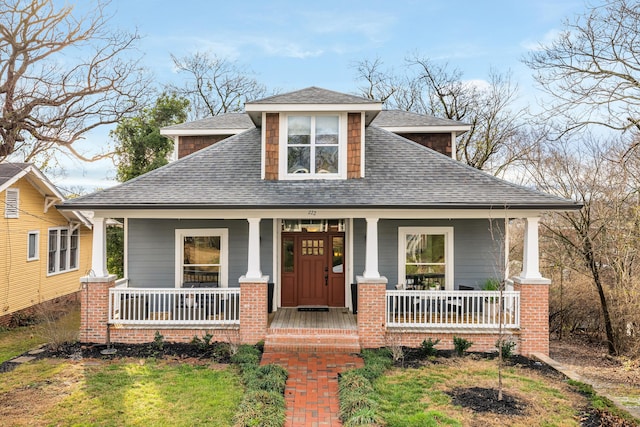 view of front of property with covered porch