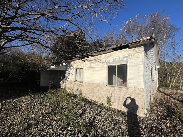 view of property exterior