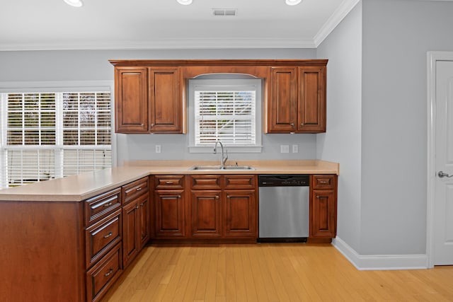 kitchen featuring sink, crown molding, dishwasher, light hardwood / wood-style floors, and kitchen peninsula