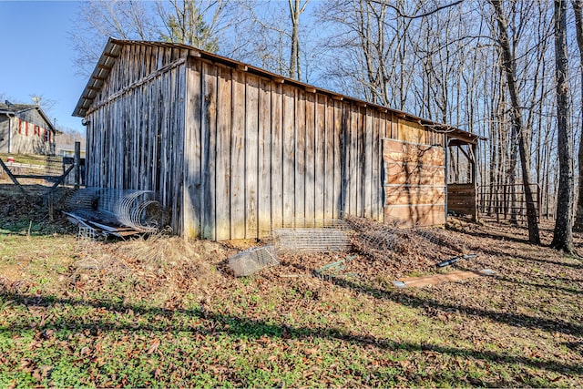 view of outdoor structure