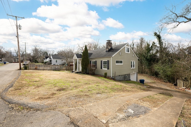 view of side of property