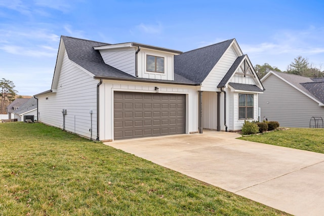 view of front of home with a front lawn