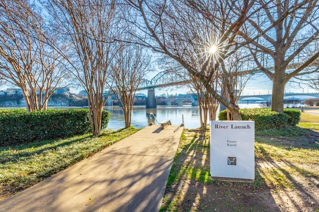 view of property's community featuring a water view