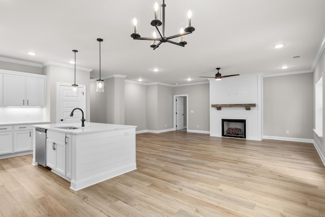 8904 Knolling Loop Unit 33, Ooltewah, TN 37363 - kitchen with a sink, dishwasher, recessed lighting, ceiling fan, and light wood-style flooring