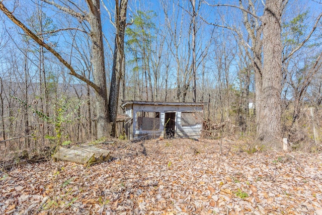 view of outbuilding with an outdoor structure