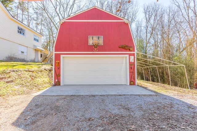 view of detached garage