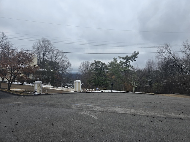 Listing photo 2 for 1521 Sunset Dr, Signal Mountain TN 37377