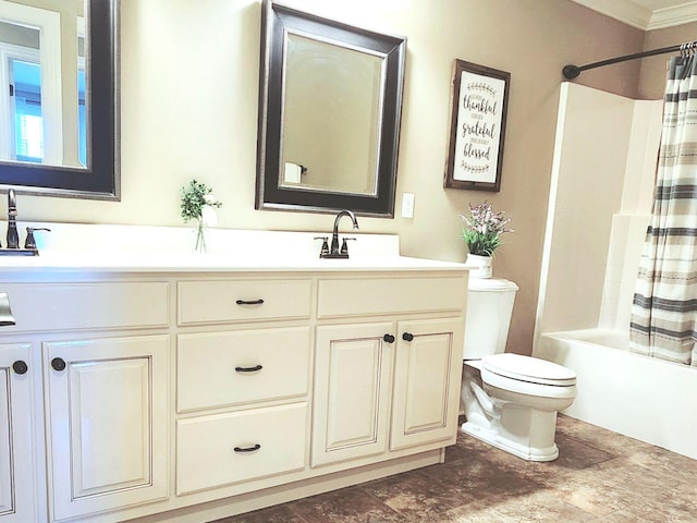 full bath featuring double vanity, a sink, toilet, and shower / bath combo with shower curtain