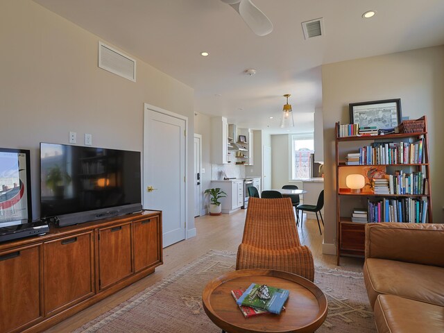 707 Georgia Ave Unit 405, Chattanooga, TN 37402 - photo 10