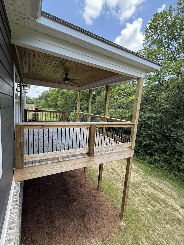 7189 Paxton Cir Unit 32, Hixson, TN 37343 - surrounding community with a deck and a yard