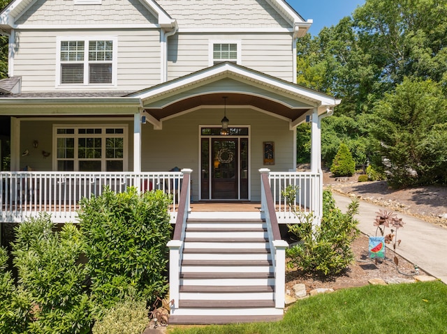 view of front facade with covered porch