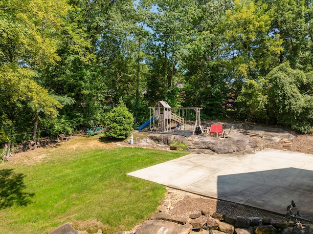 view of yard featuring a playground