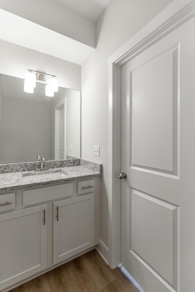 4659 Heiskell Dr, Chattanooga, TN 37416 - bathroom featuring wood finished floors and vanity