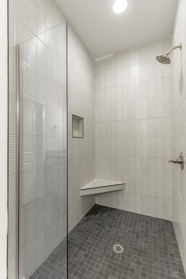 4659 Heiskell Dr, Chattanooga, TN 37416 - bathroom with a tile shower and tile patterned flooring