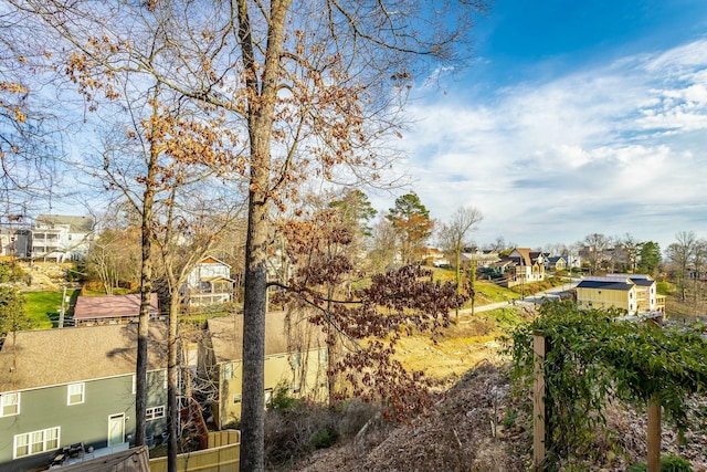 view of yard with a residential view