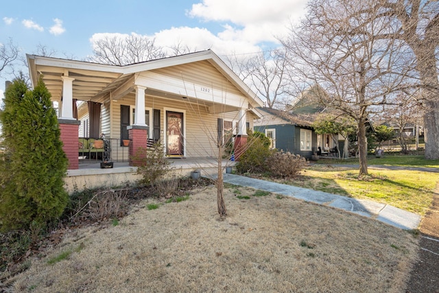 view of front of home with covered porch