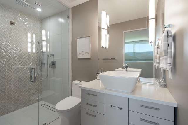 191 Chestnut St Unit 602, Chattanooga, TN 37402 - full bath featuring a stall shower and vanity