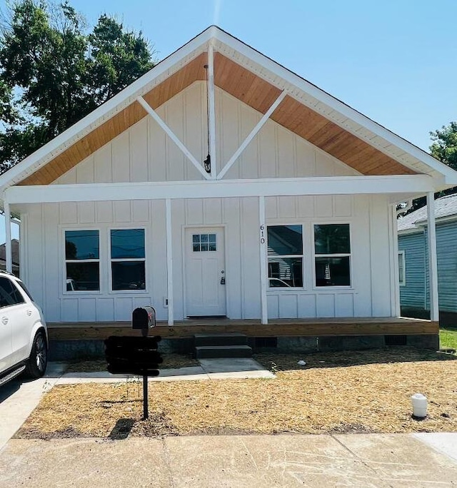 view of front of house with board and batten siding