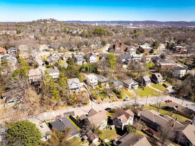 810 Boylston St, Chattanooga, TN 37405 - aerial view of residential area featuring mountains