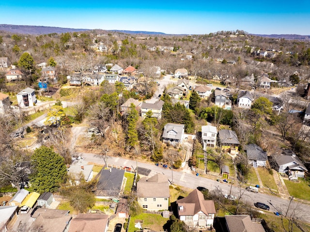 810 Boylston St, Chattanooga, TN 37405 - aerial view of property and surrounding area featuring nearby suburban area and a mountain backdrop