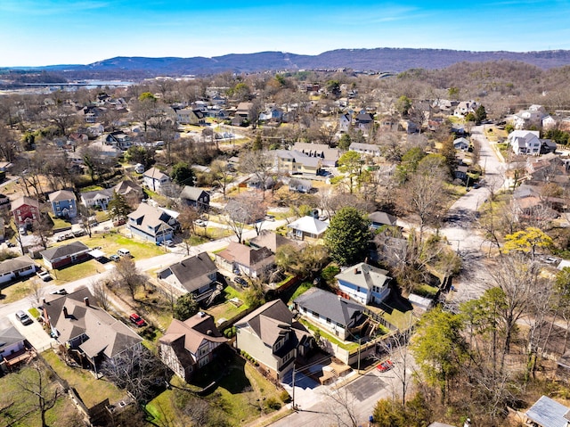 810 Boylston St, Chattanooga, TN 37405 - view of property location featuring nearby suburban area and a mountain backdrop