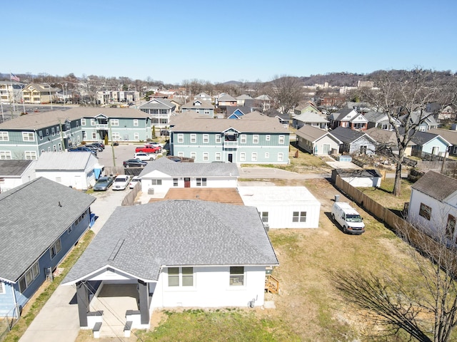 birds eye view of property featuring a residential view