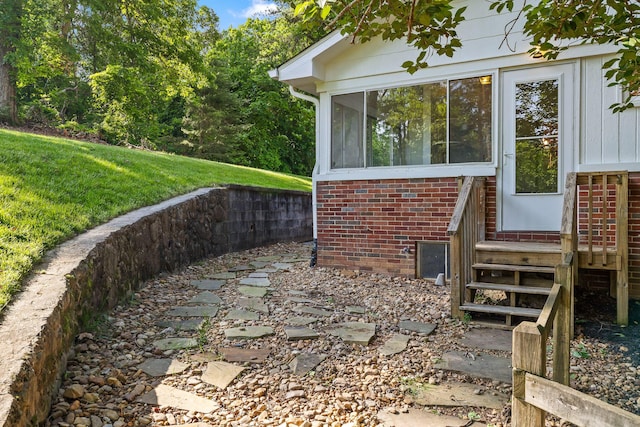 1723 Hixson Pike, Chattanooga, TN 37405 - view of side of property with a yard and brick siding