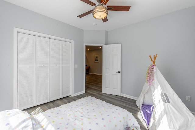 4513 Lamont Ln, Chattanooga, TN 37415 - bedroom with a closet, a ceiling fan, baseboards, and wood finished floors