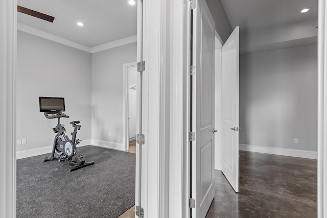 1109 Meroney St, Chattanooga, TN 37405 - workout room featuring recessed lighting, crown molding, and a ceiling fan