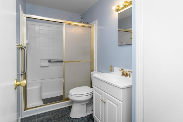 full bath with an enclosed shower, toilet, and vanity