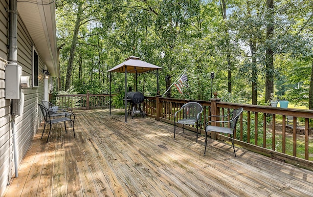 deck with grilling area